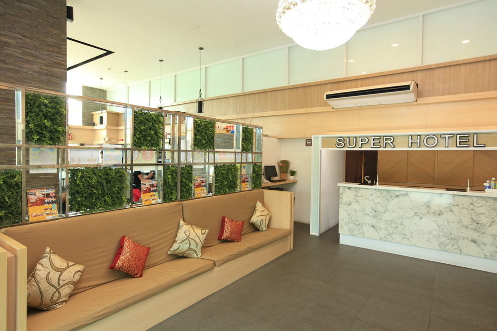 Super Hotel Янгон Екстер'єр фото